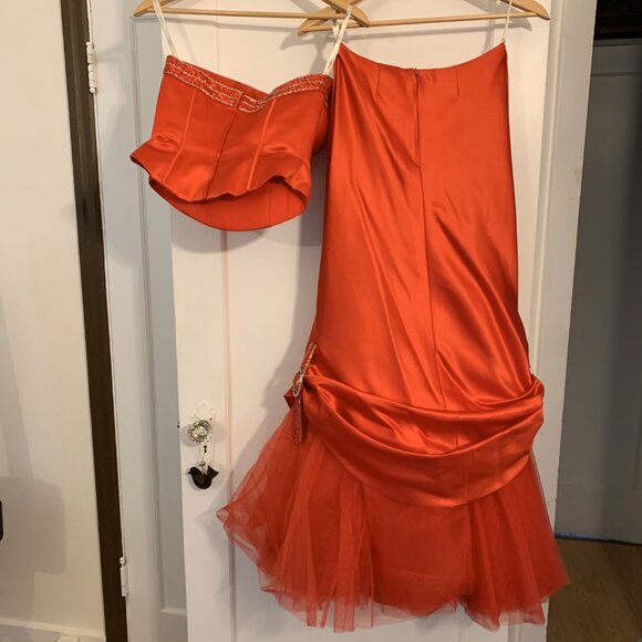 Grad Dress, Size 6, Light Red / Reddish-Orange, Tiffany Designs - Picture 9 of 9